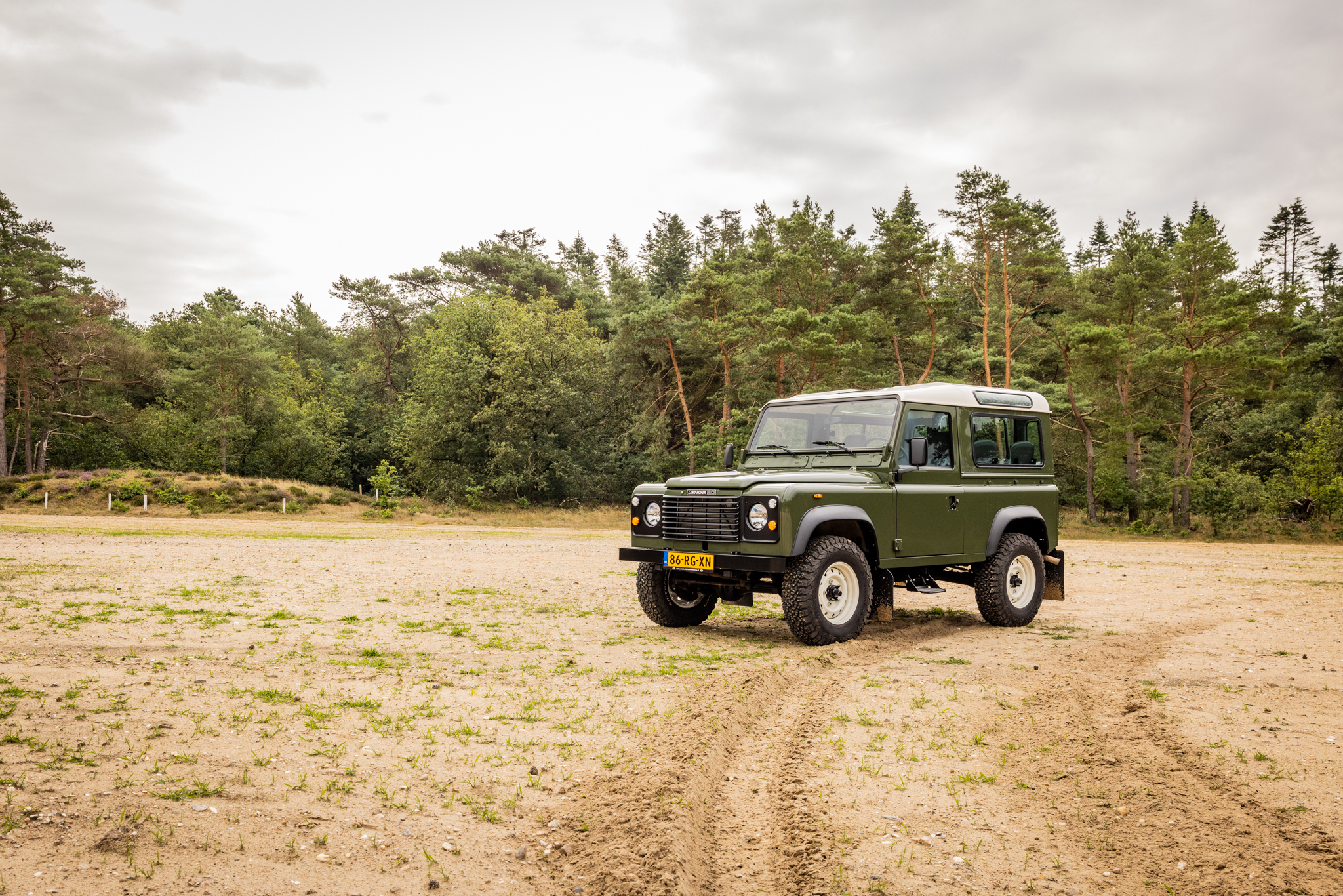 Land Rover Defender 90 Tdci Soft Top (2015)