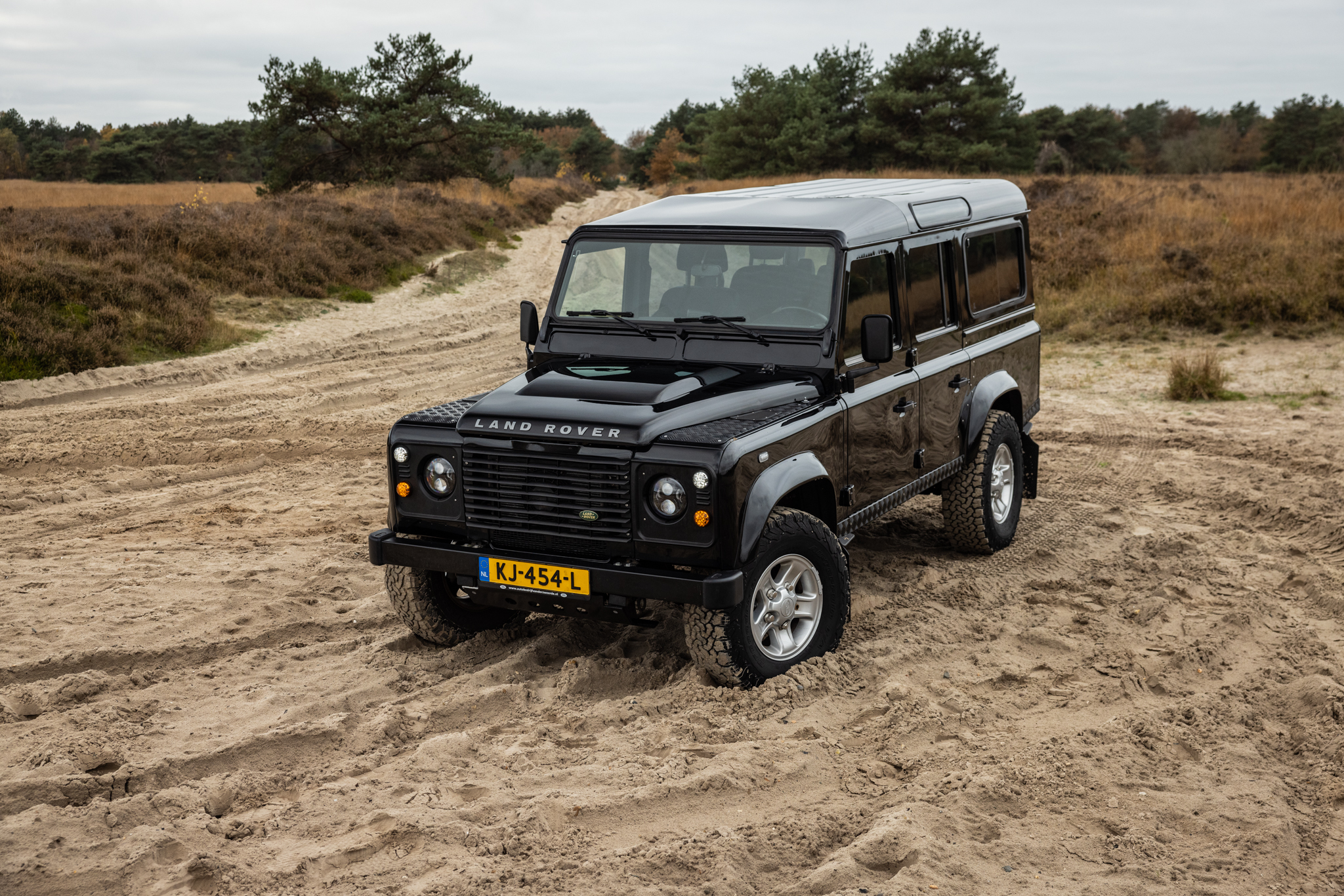Land Rover Defender 130 Crew Cab(2011)