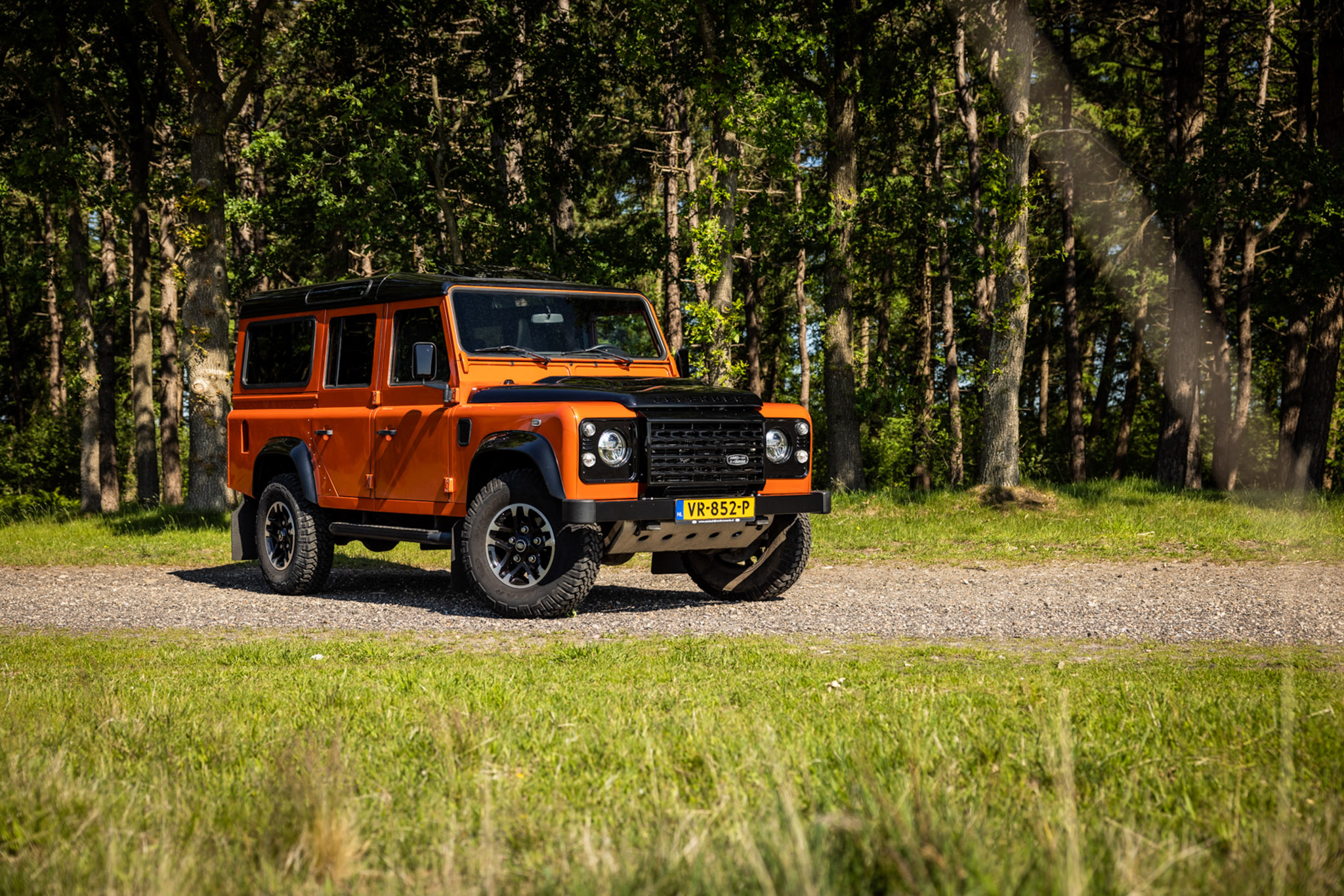 Land Rover Defender 110 Station Wagon(2014)