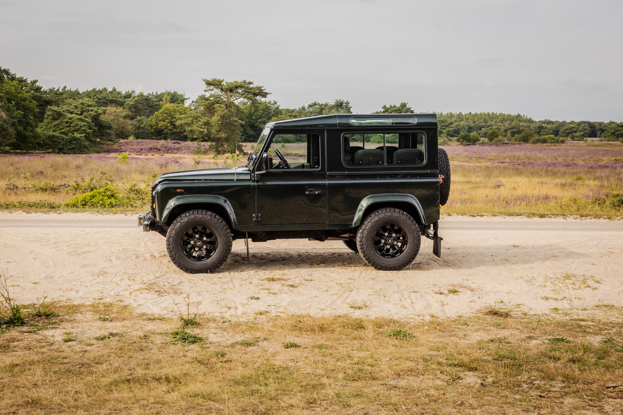 Auto bedrijf van der Zweerde uw Land en Range Rover specialist