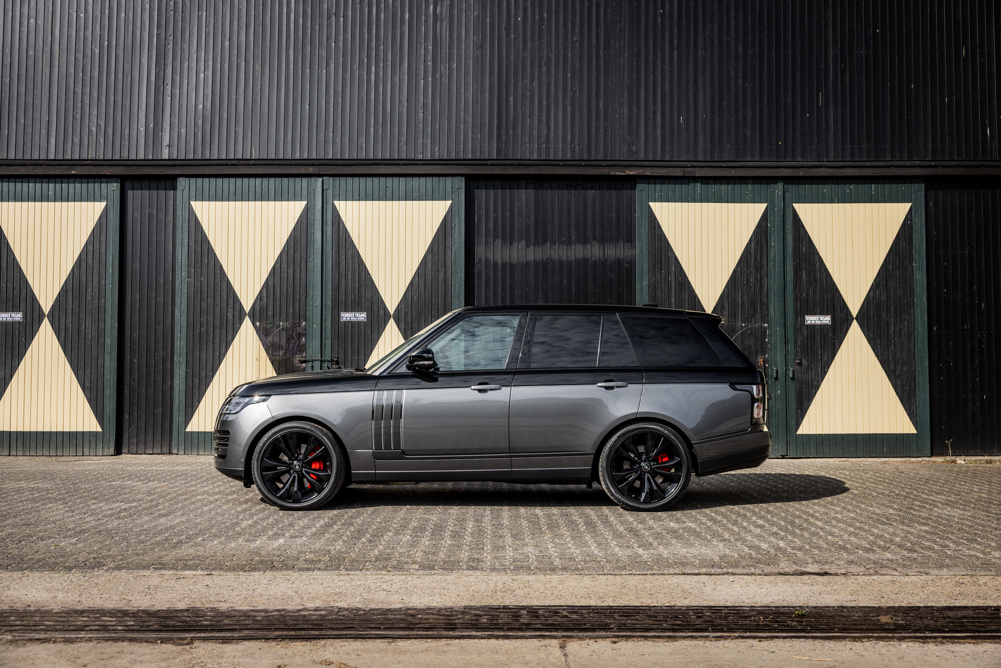 Auto bedrijf van der Zweerde uw Land en Range Rover specialist
