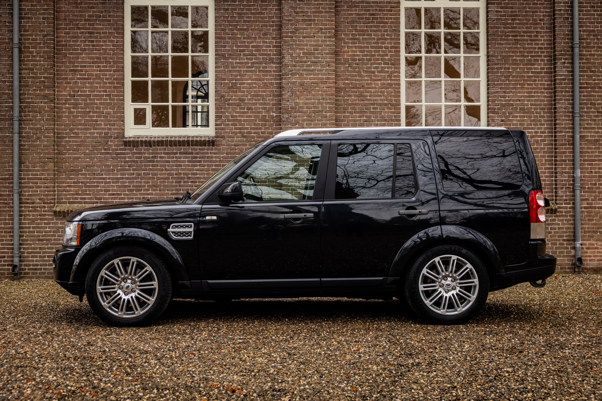 Auto bedrijf van der Zweerde uw Land en Range Rover specialist
